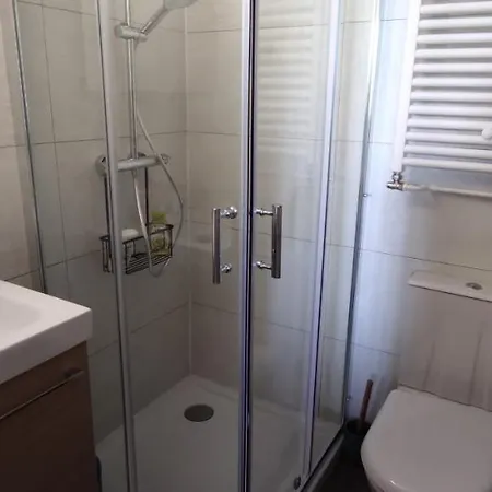 Le Petit Coin Au Bord Du Apartment *